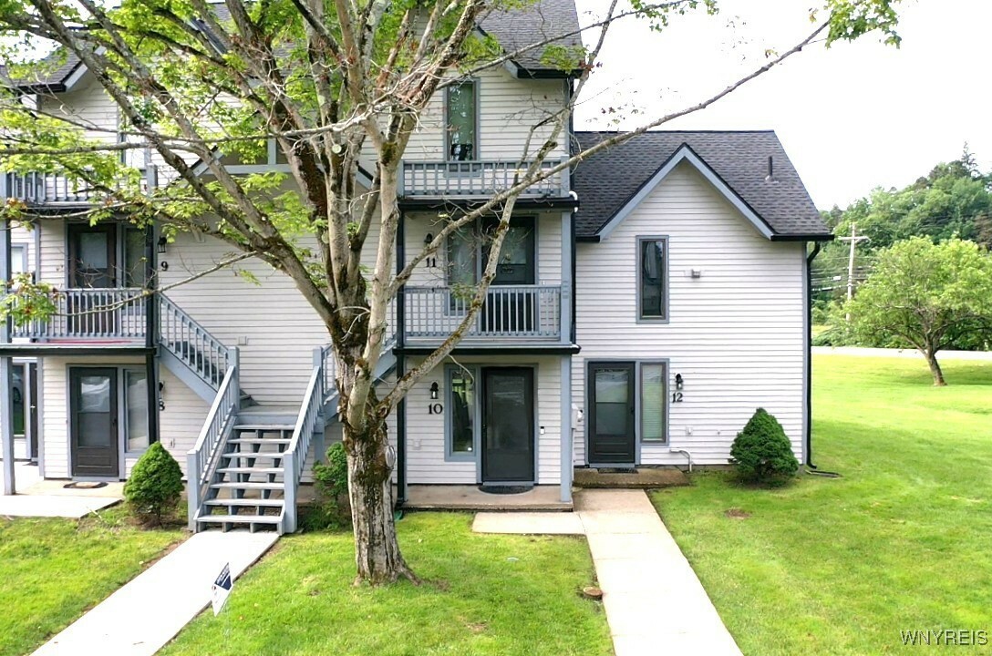 10 Wildflower  Ellicottville NY 14731 photo