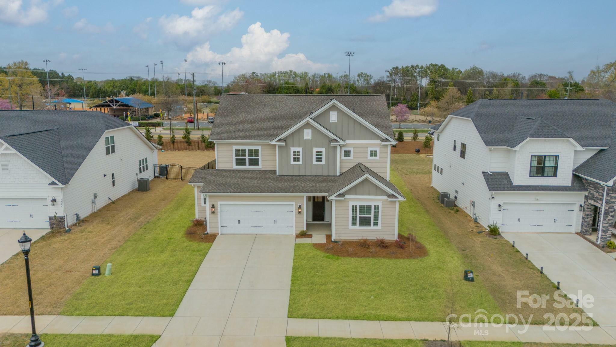 Property Photo: 3918 Dahlia Drive 15 NC 28075