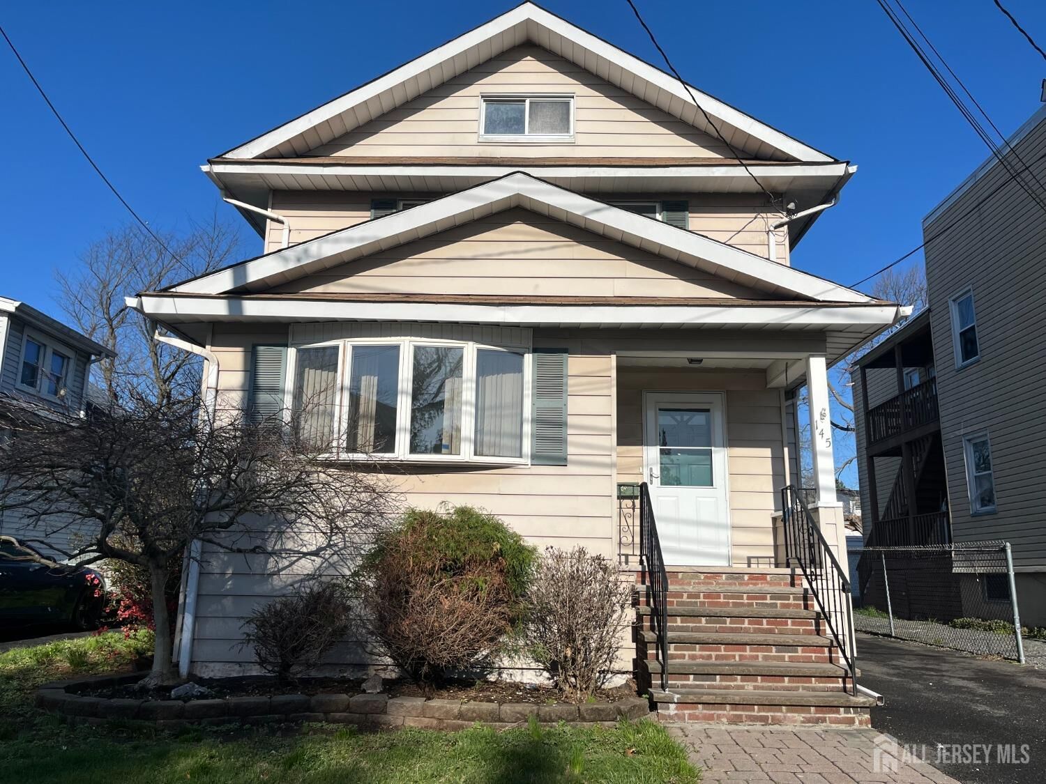 Property Photo:  145 Cooper Avenue  NJ 08830 