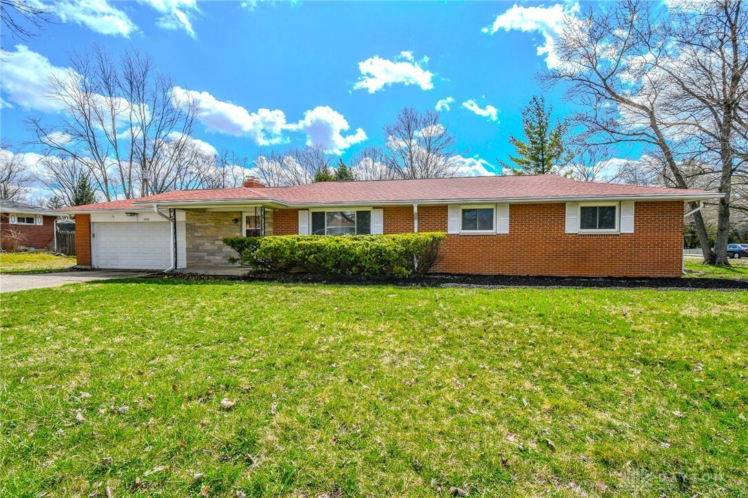 Property Photo: 2989 McKay Road OH 45432