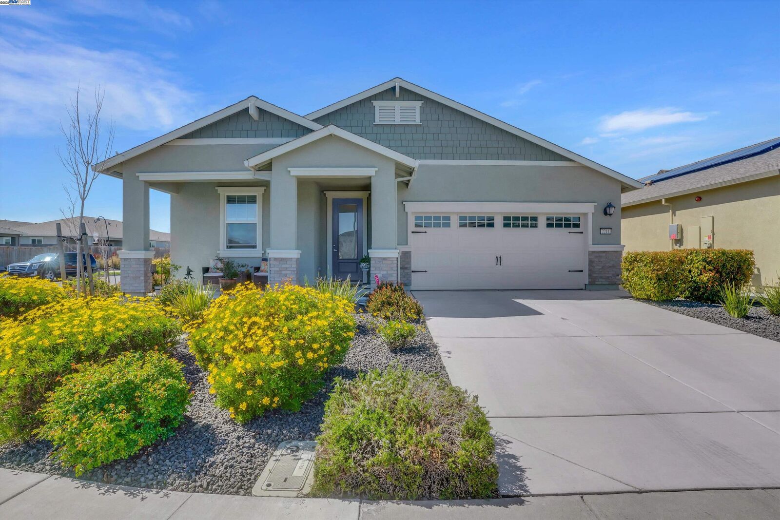 Property Photo:  2211 Lavender Pl  CA 94571 