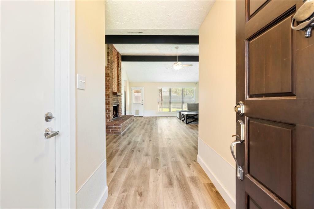 Property Photo: 13623 Wimbledon Oaks Drive TX 77065