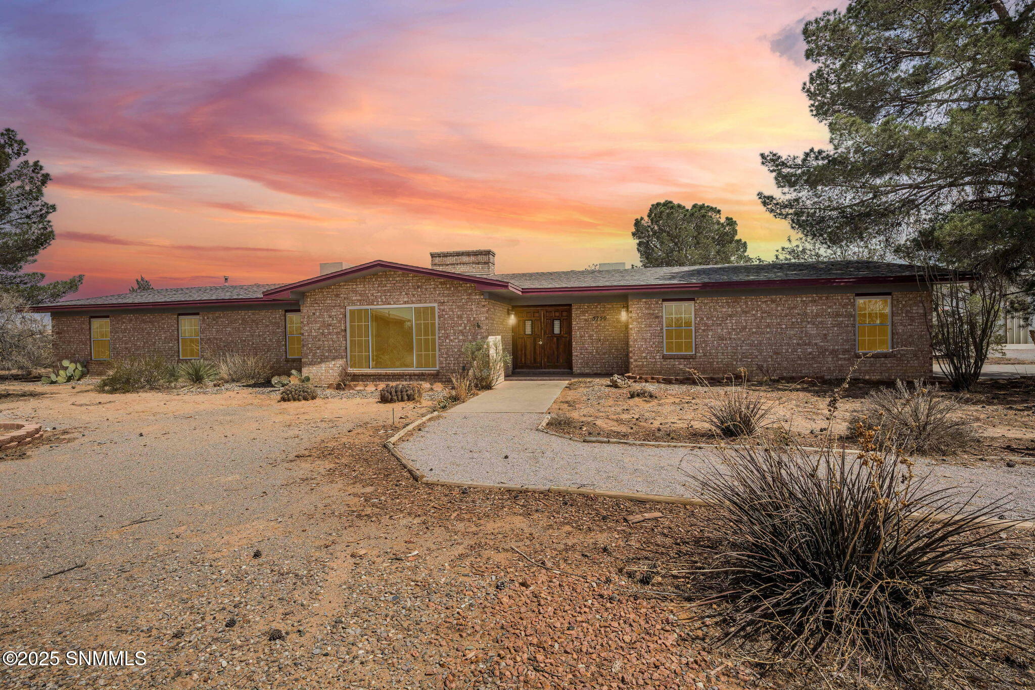 Property Photo: 5750 Shadow Hills Road NM 88012