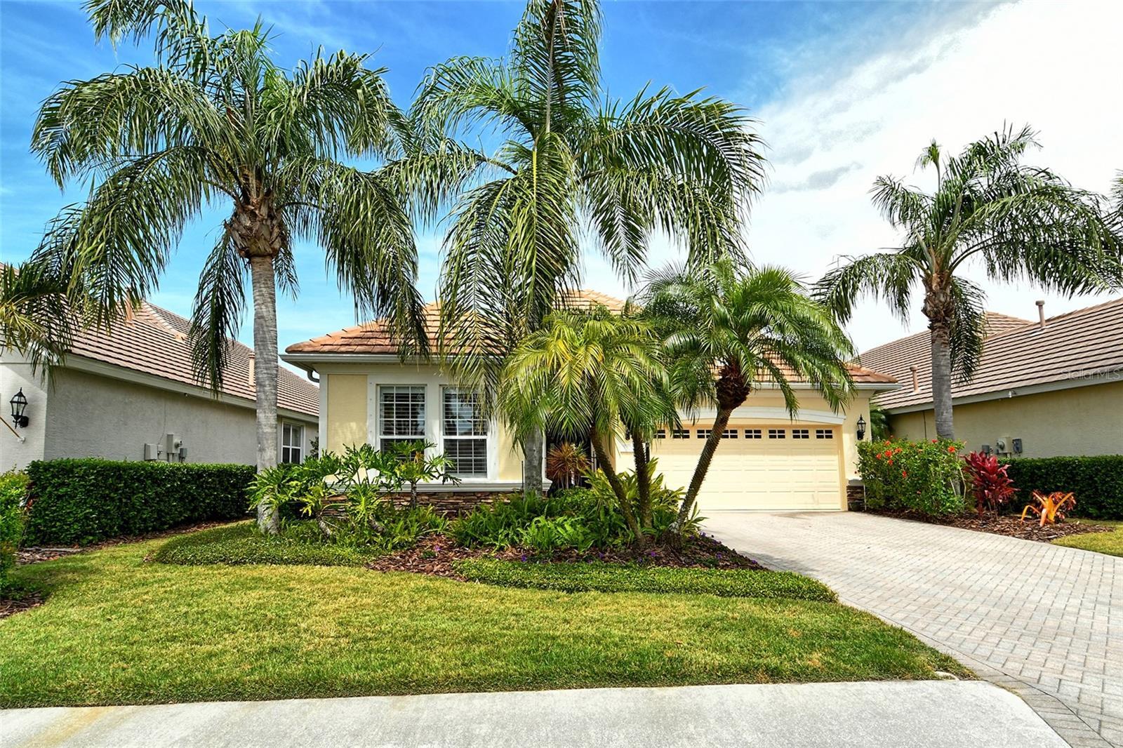 Property Photo: 7137 Orchid Island Place FL 34202