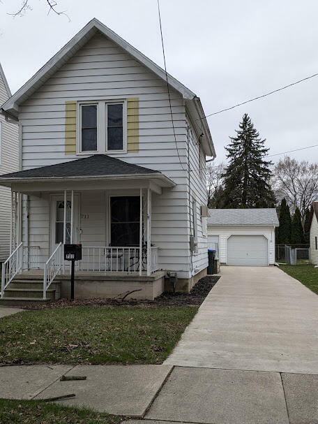 Property Photo: 711 Randolph Street MI 49203