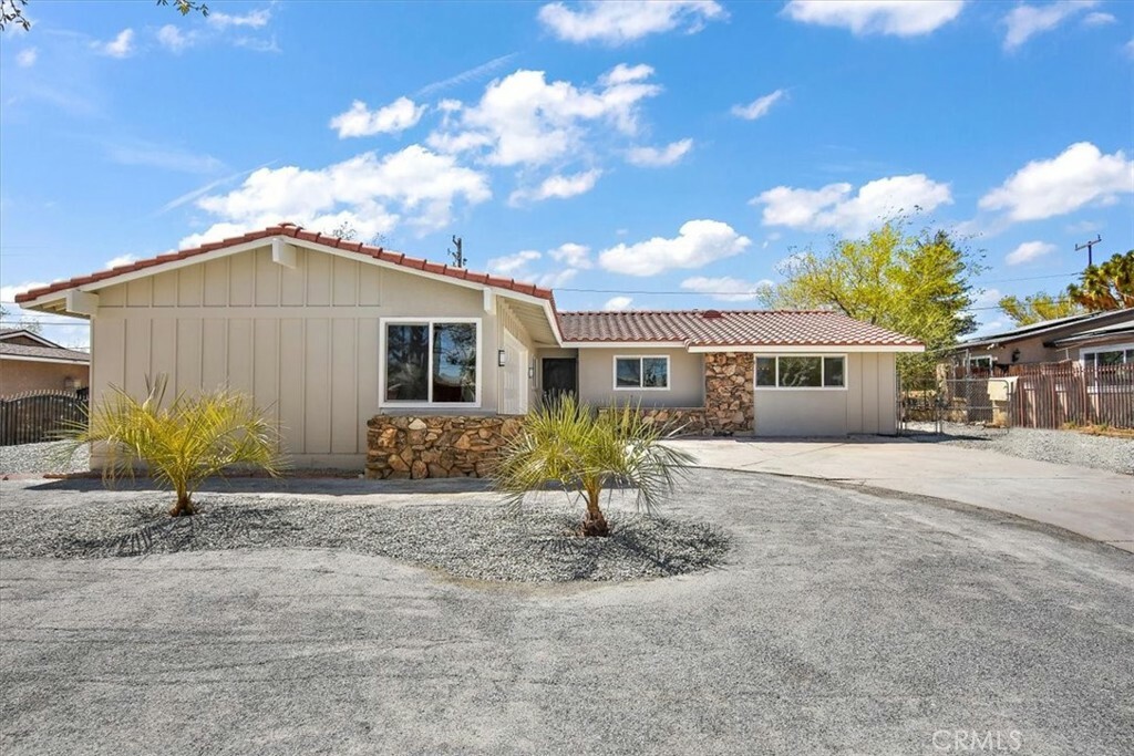 Property Photo: 15668 Inyo Street CA 92395
