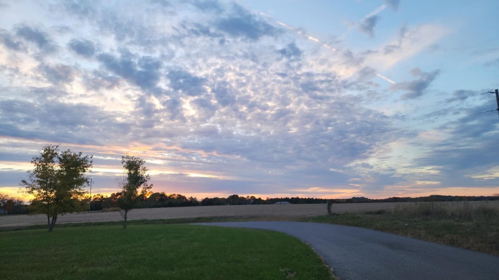 Property Photo: 560 Gregory Rd TN 37186