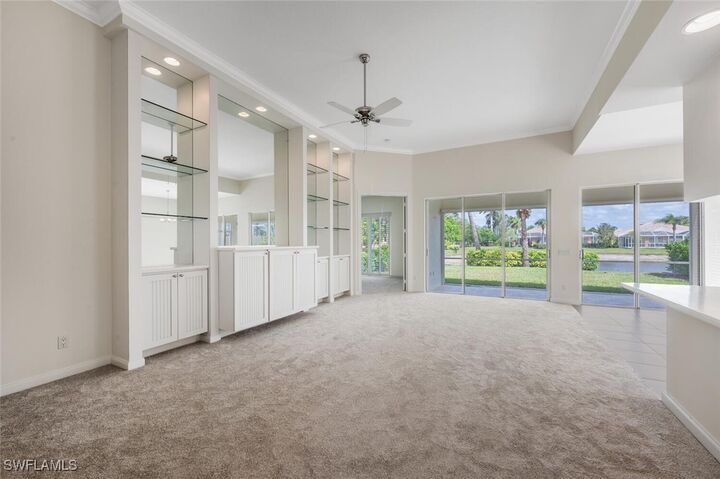 Property Photo:  8511 Alessandria Court  FL 34114