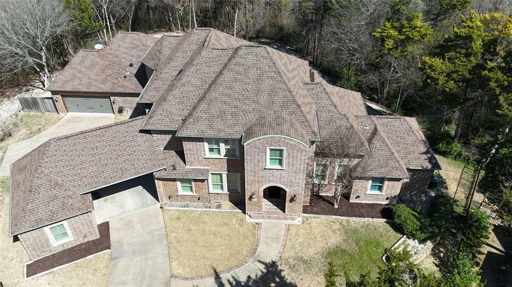 Property Photo: 1700 Windmill Circle TX 75115