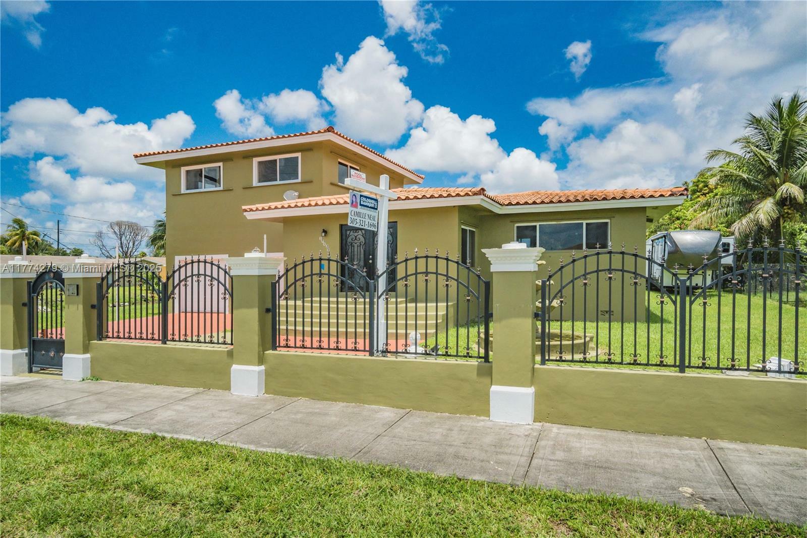 17135 NW 19th Ave  Miami Gardens FL 33056 photo