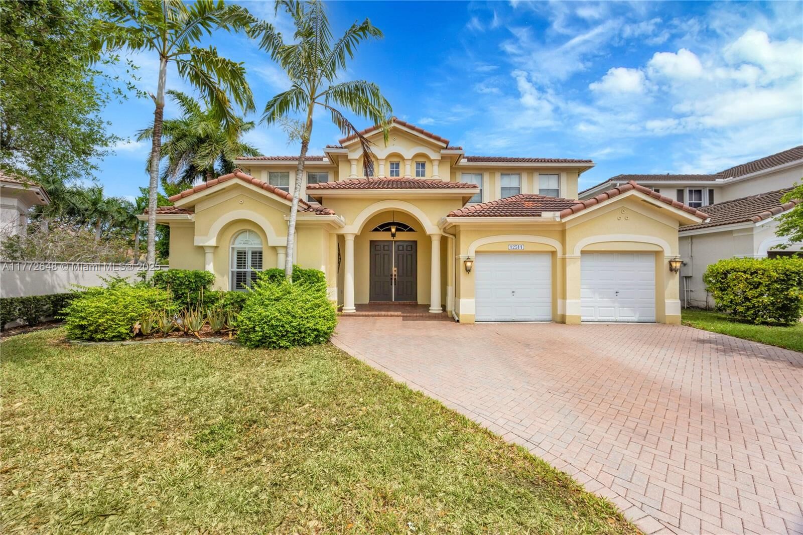 Property Photo: 12511 SW 122nd Path FL 33186