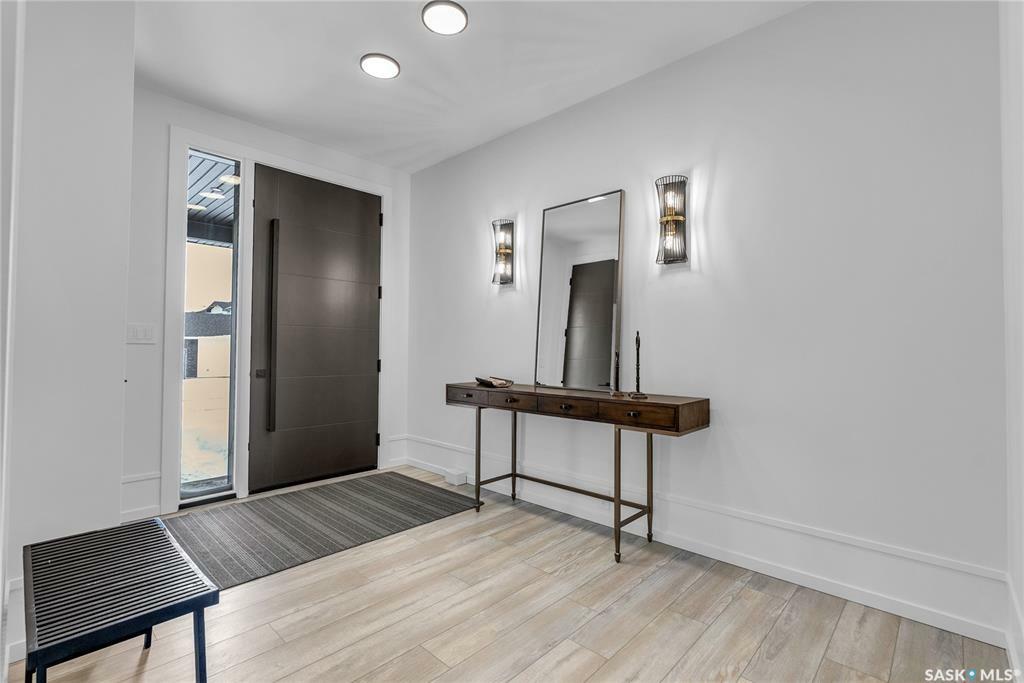 Property Photo: 428 Woolf Bend SK S7W 1E5