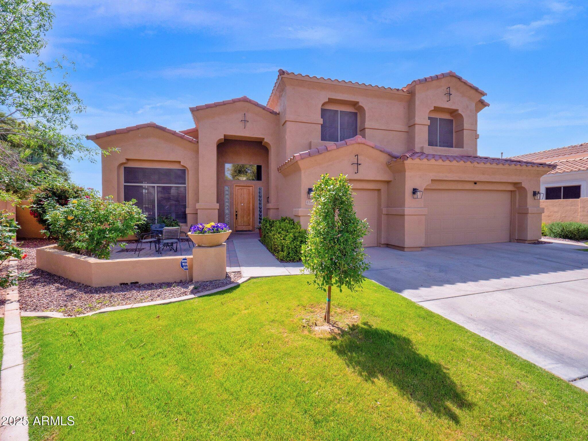 Property Photo: 4582 S Wildflower Place AZ 85248