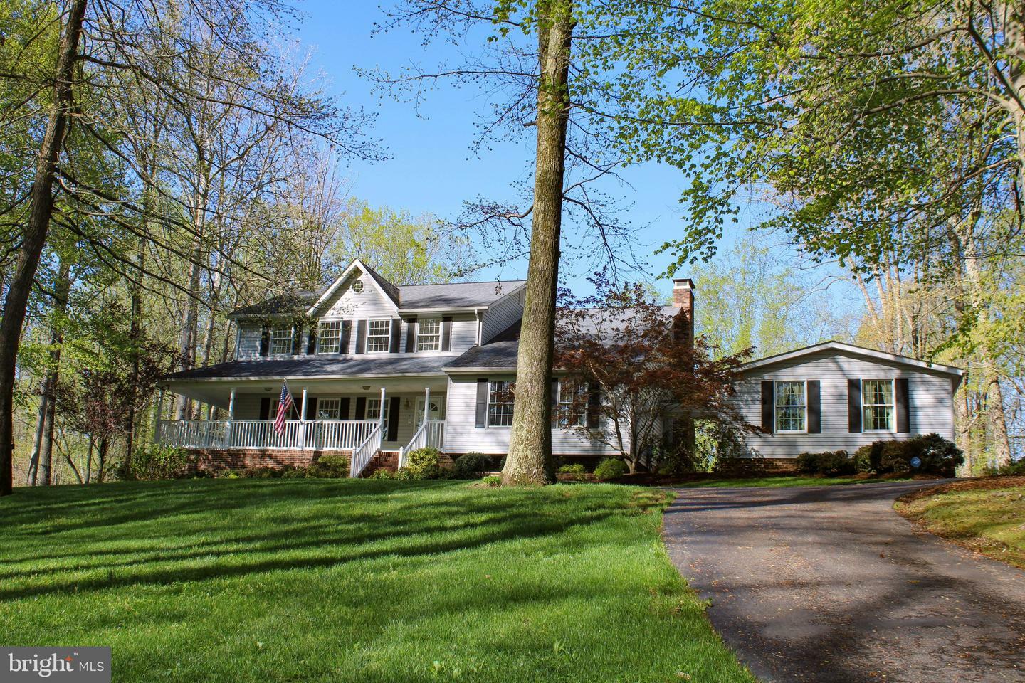 Property Photo: 6855 Maxwell Drive MD 20637