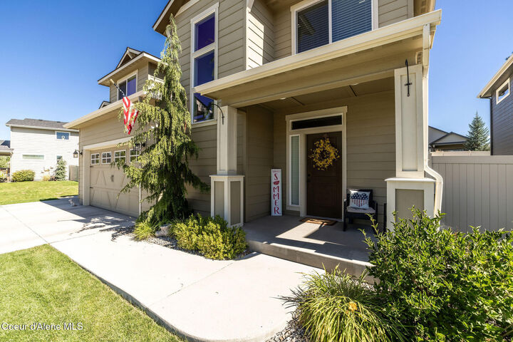 Property Photo: 7028 N Madellaine Dr ID 83815