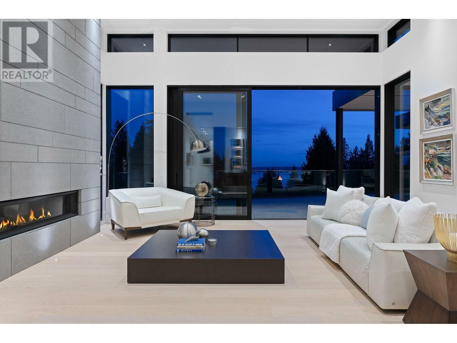 Property Photo: 2965 Altamont Crescent BC V7V 3C2