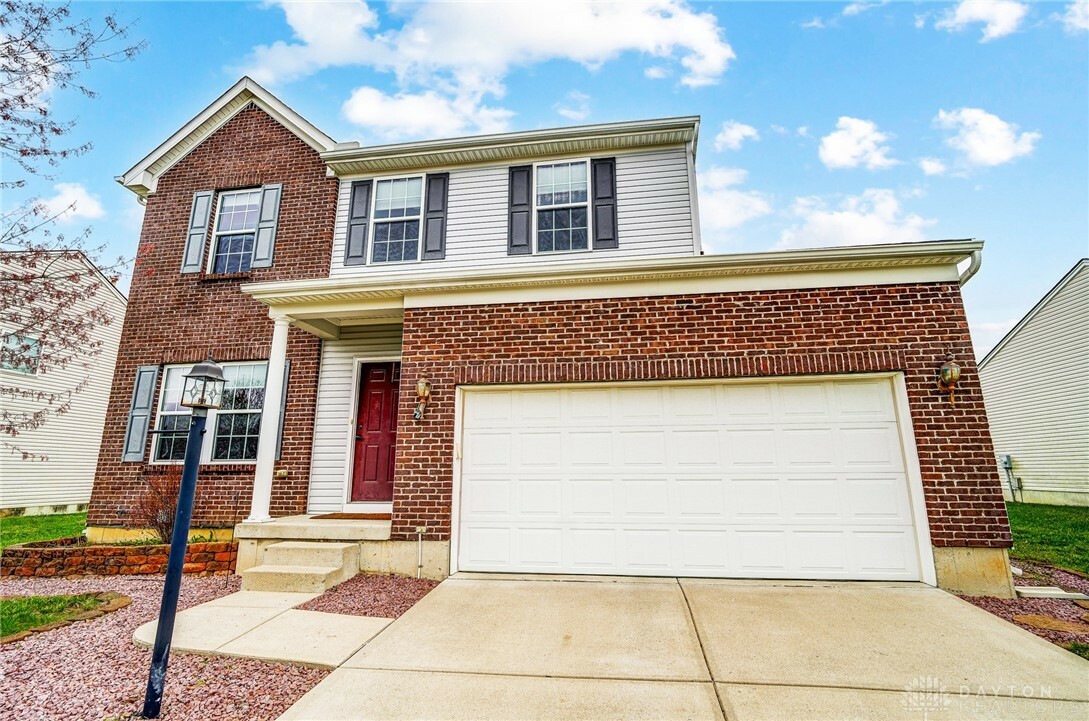 Property Photo: 712 Chapelgate Drive OH 45324