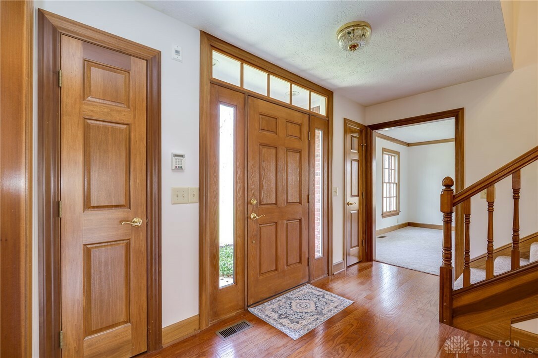Property Photo: 8567 Ridge Creek Court OH 45066