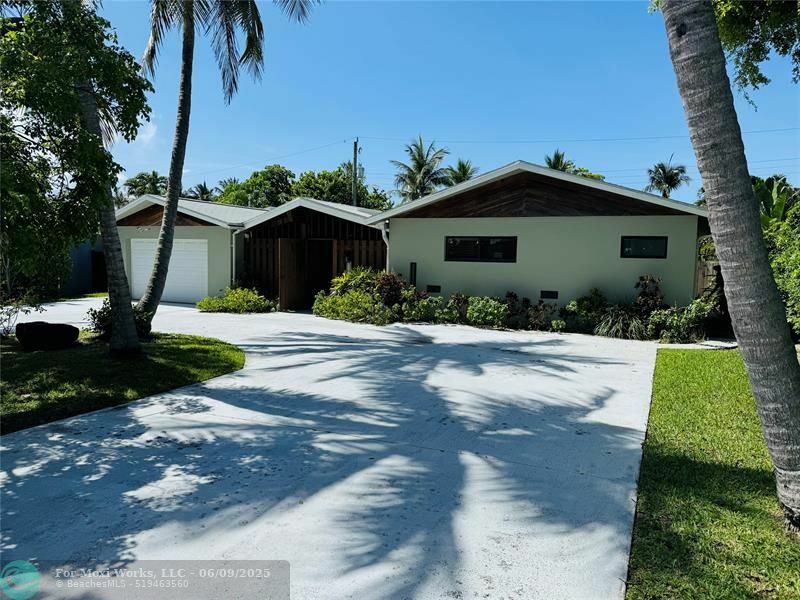 Property Photo: 3416 Norfolk St FL 33062