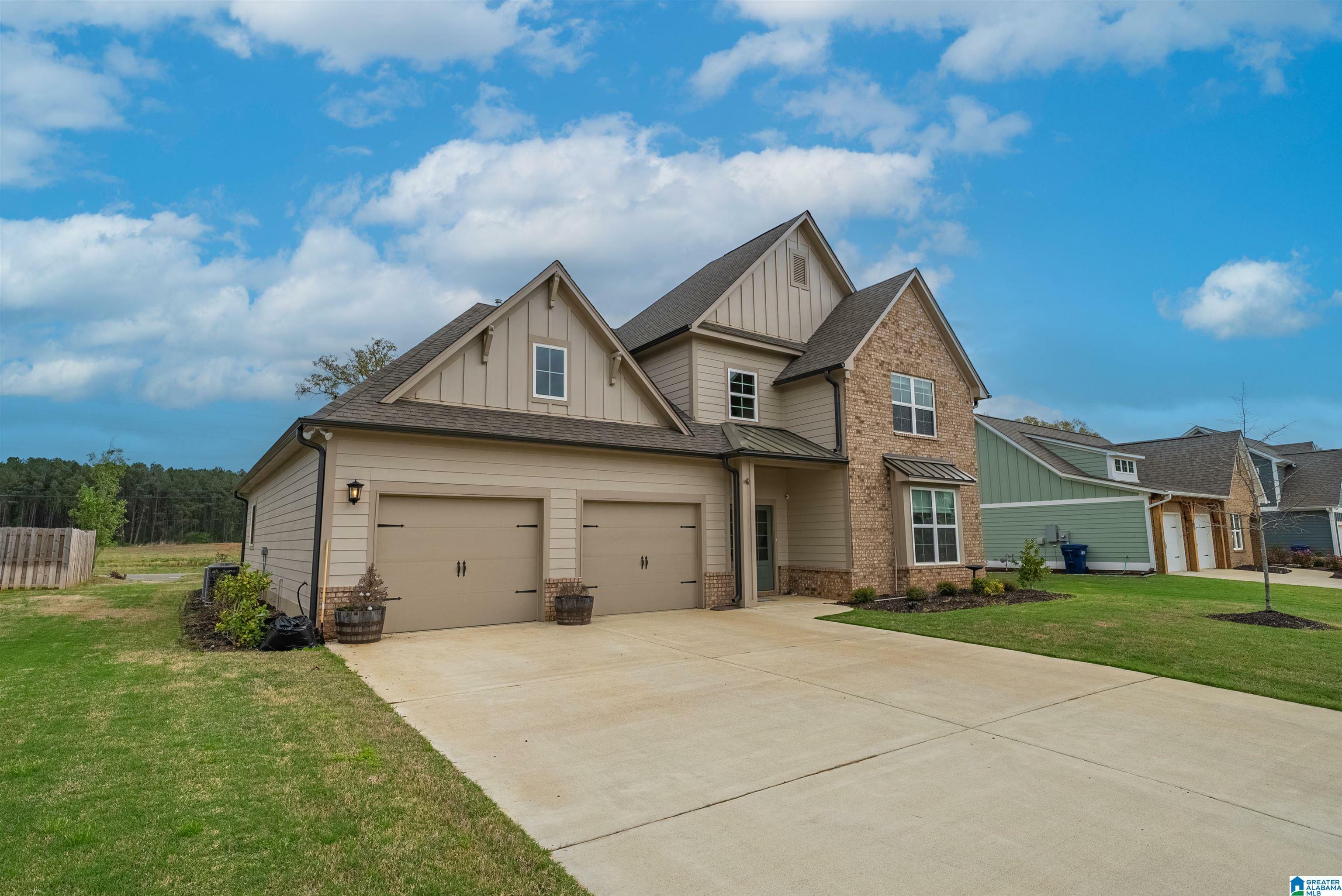 Property Photo: 44 Sumter Way AL 35128