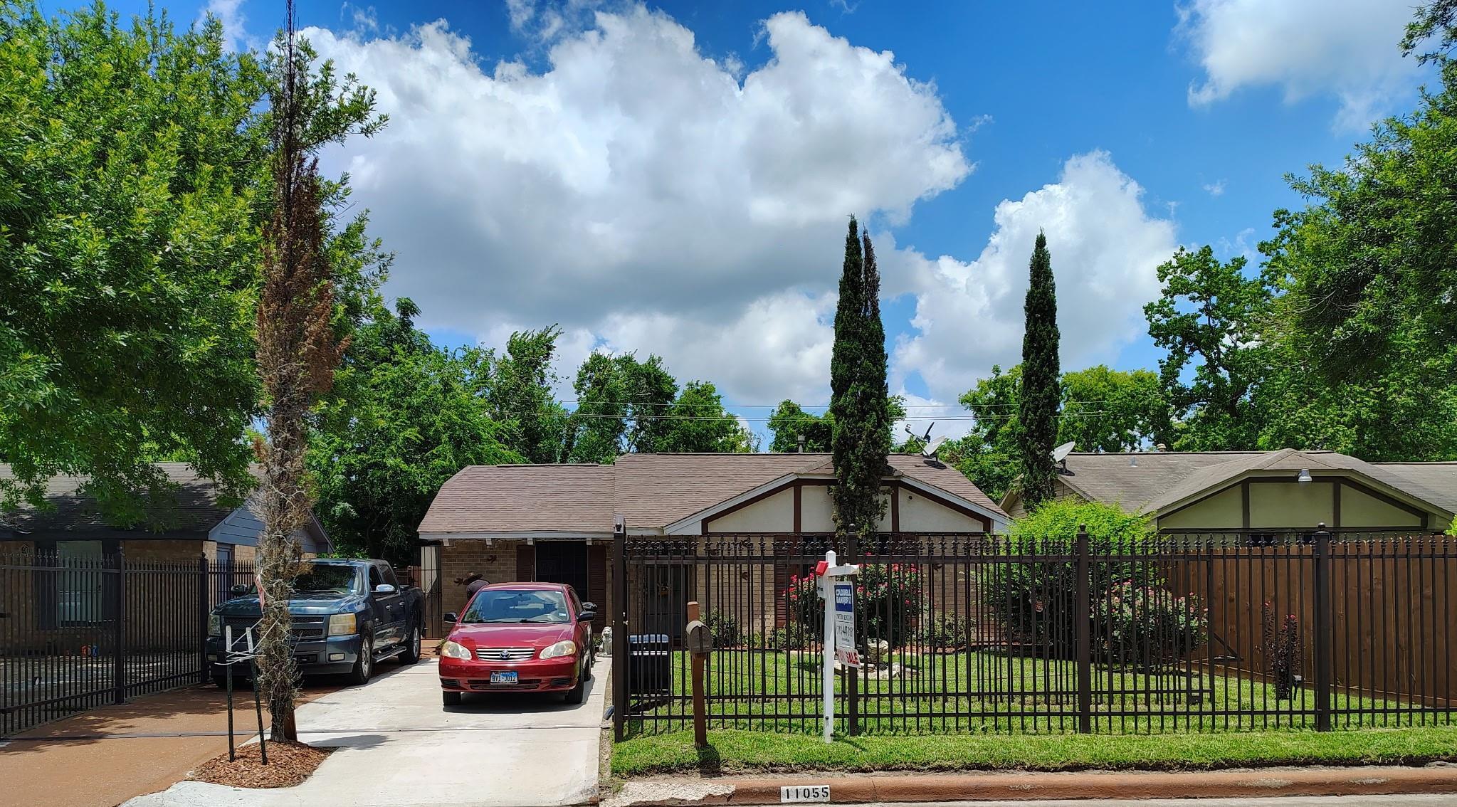 Property Photo: 11055 Vailview Drive TX 77016