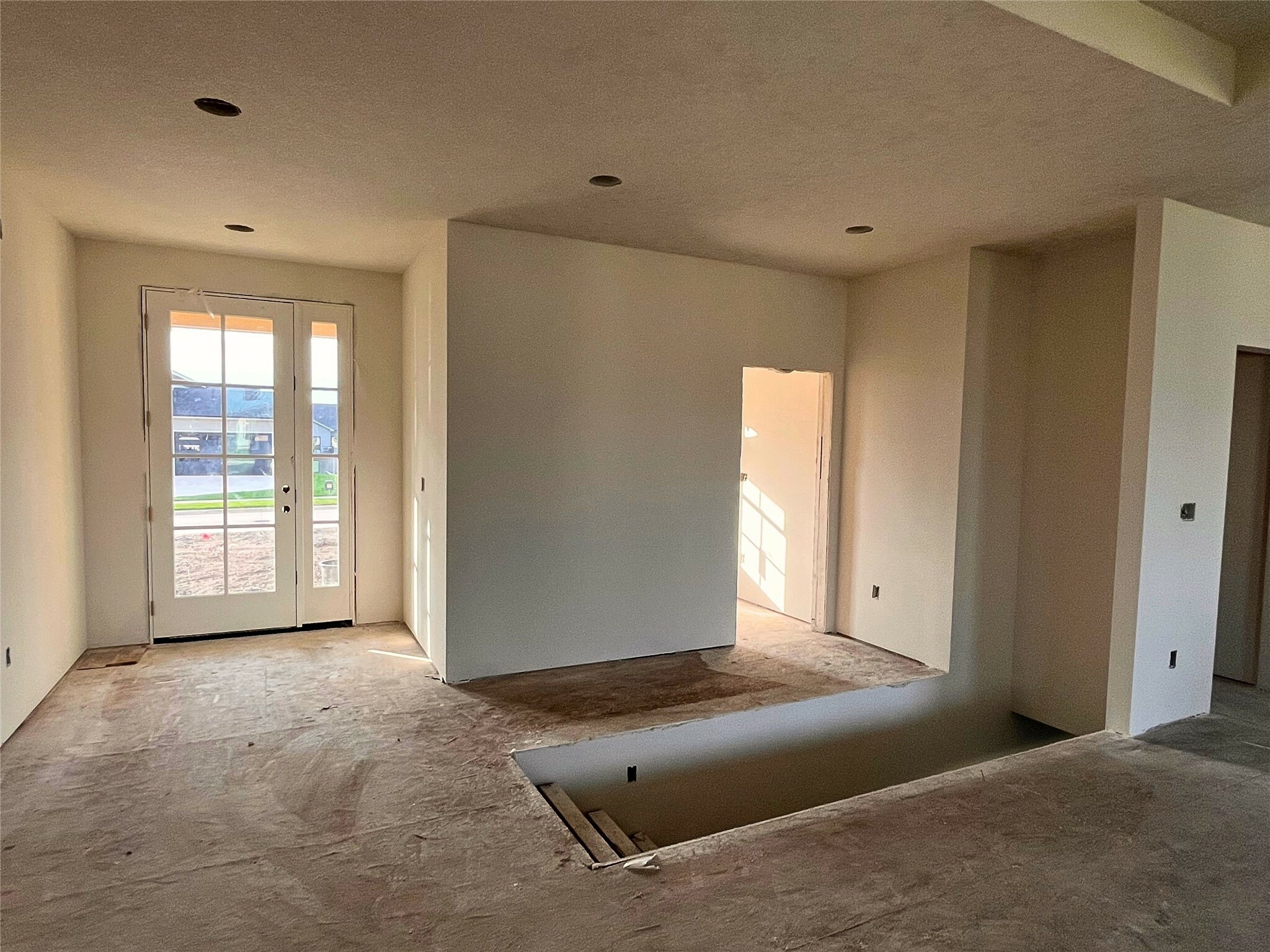 Property Photo: 18048 Tanglewood Drive IA 50325