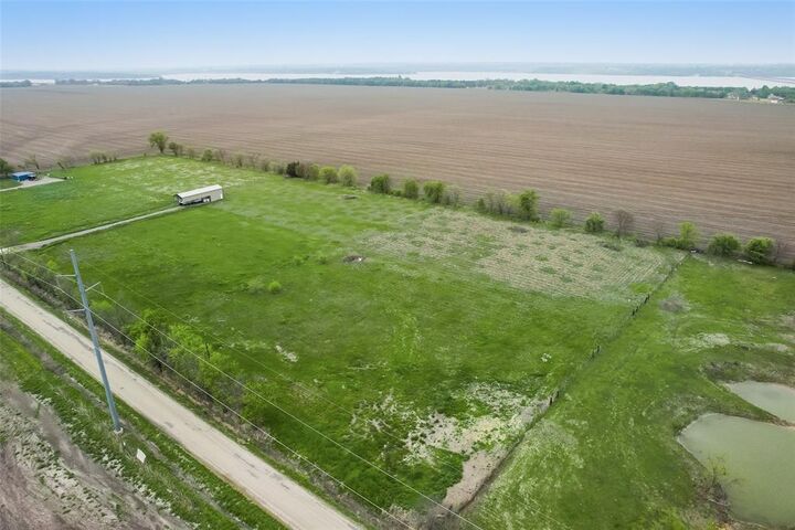 Property Photo:  Lot 3 Bozek Lane  TX 75119 