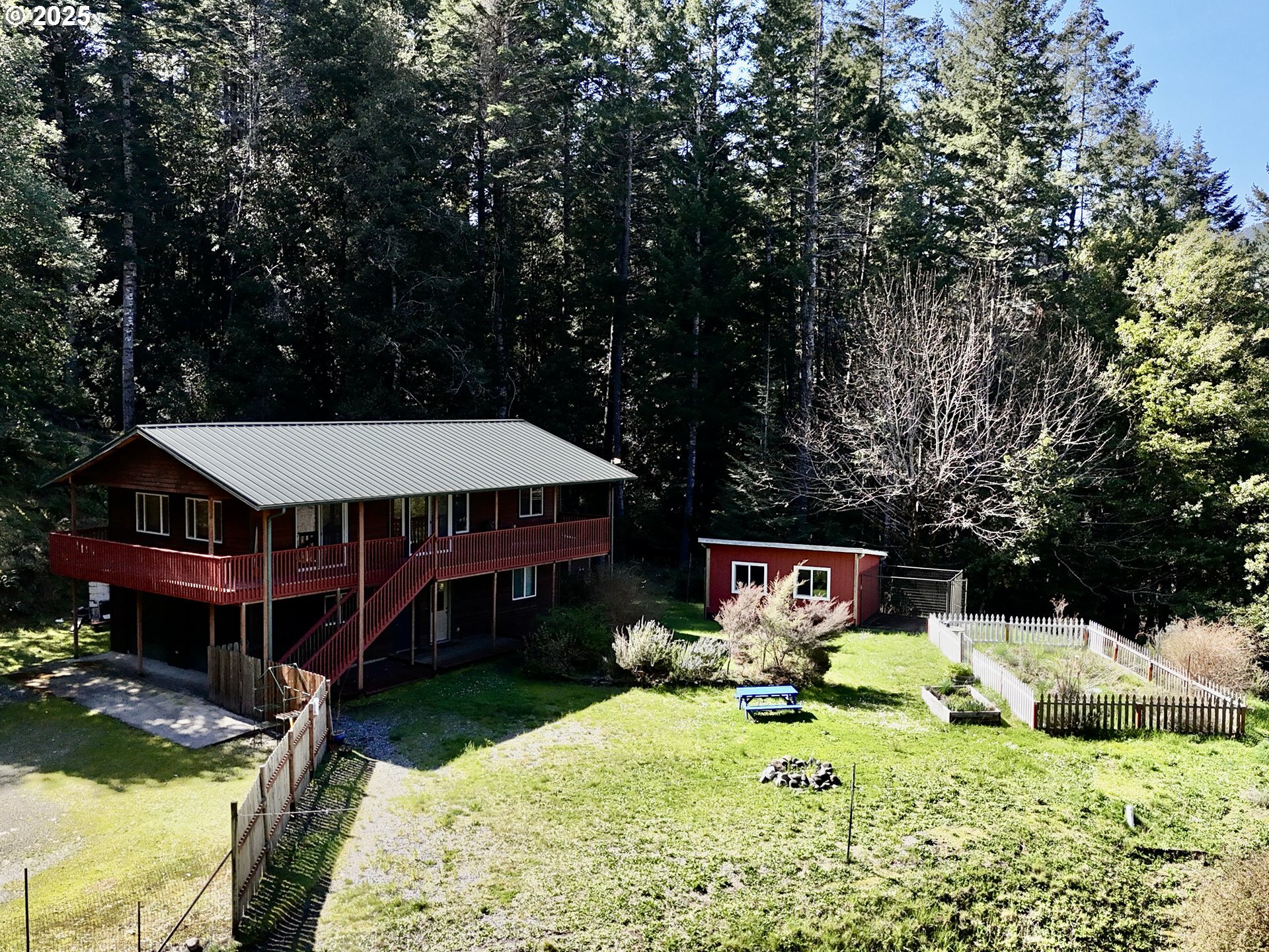 97211 Homestead Way  Gold Beach OR 97444 photo
