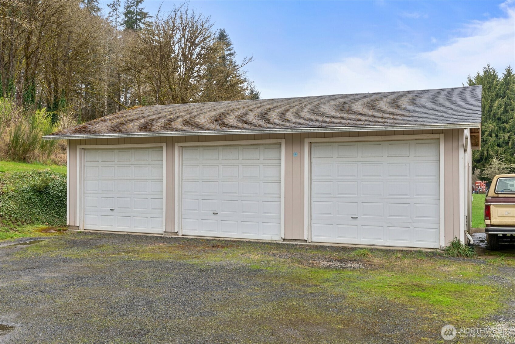 Property Photo: 403 California Street WA 98572