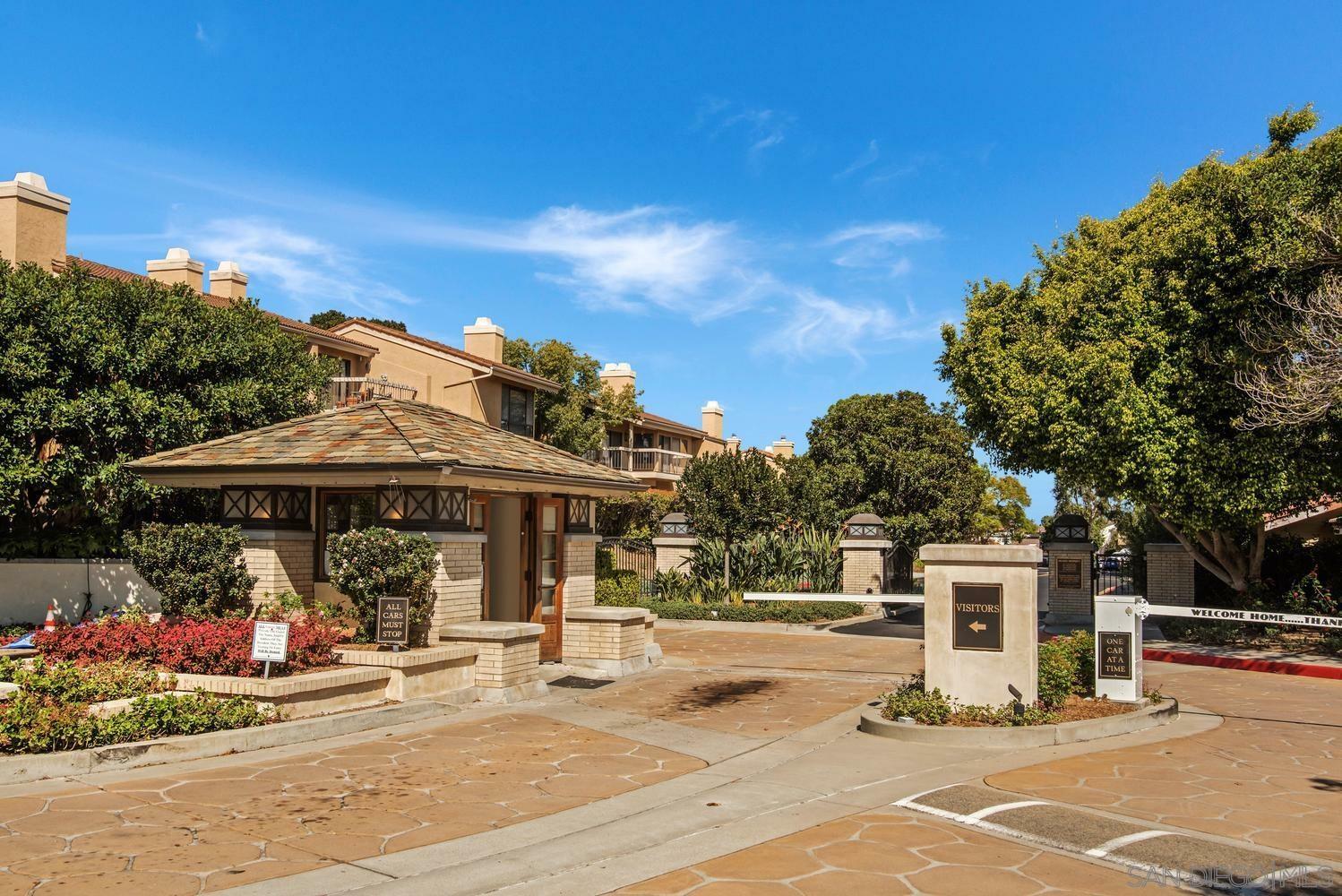 6645 Caminito Scioto  La Jolla CA 92037 photo