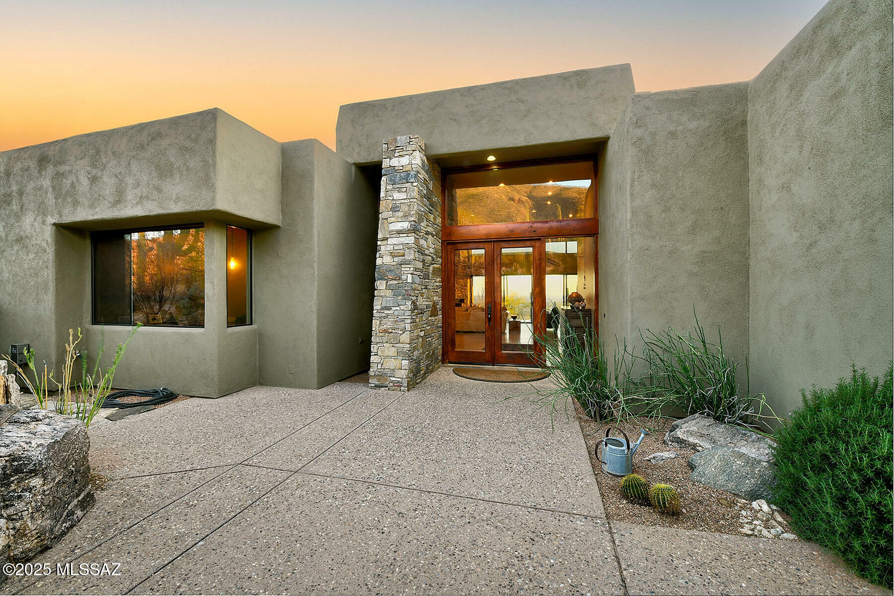Property Photo: 10150 E Sabino Estates Drive AZ 85749