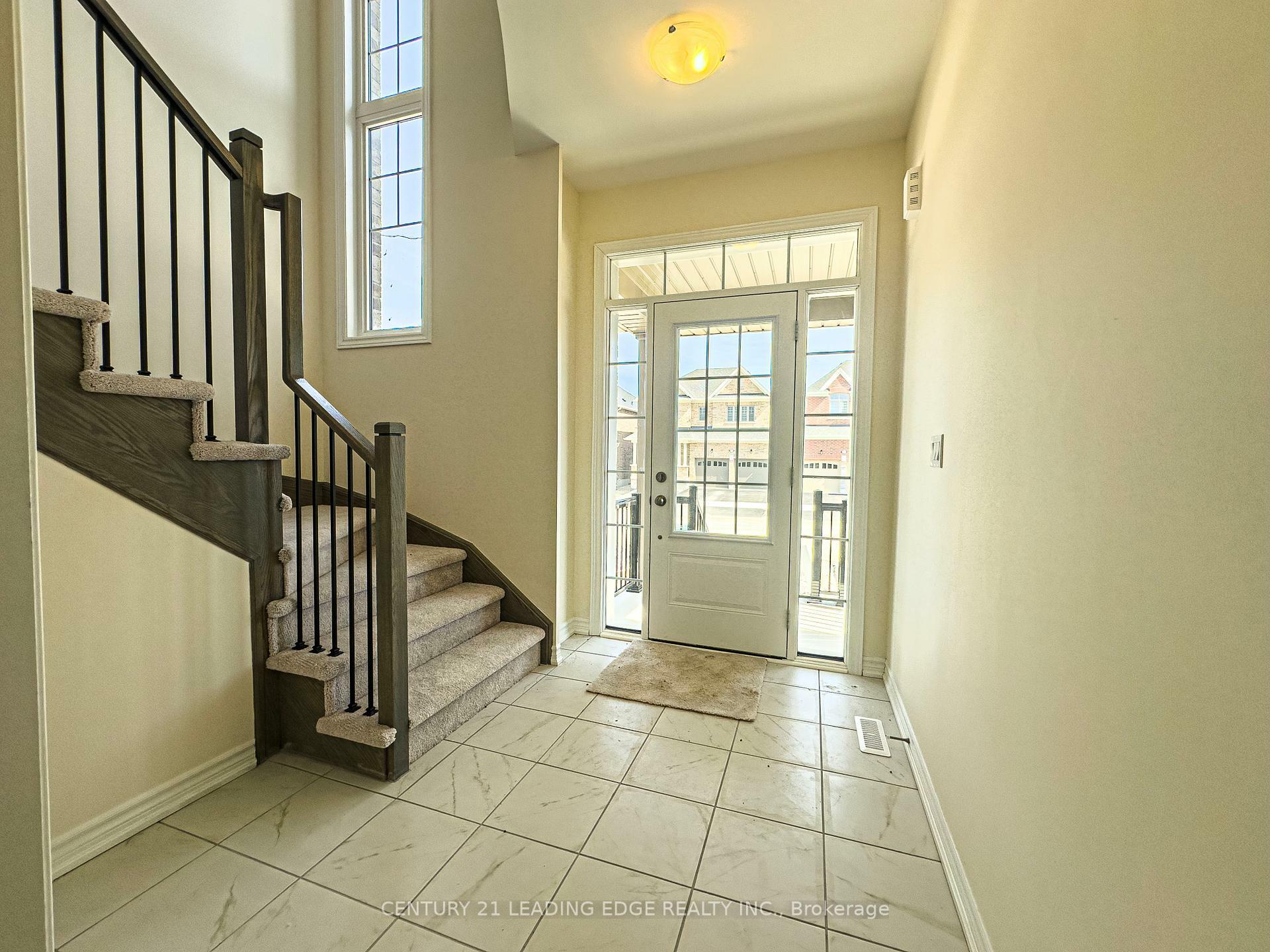 Property Photo: 132 Robin Trail ON L9L 1B3