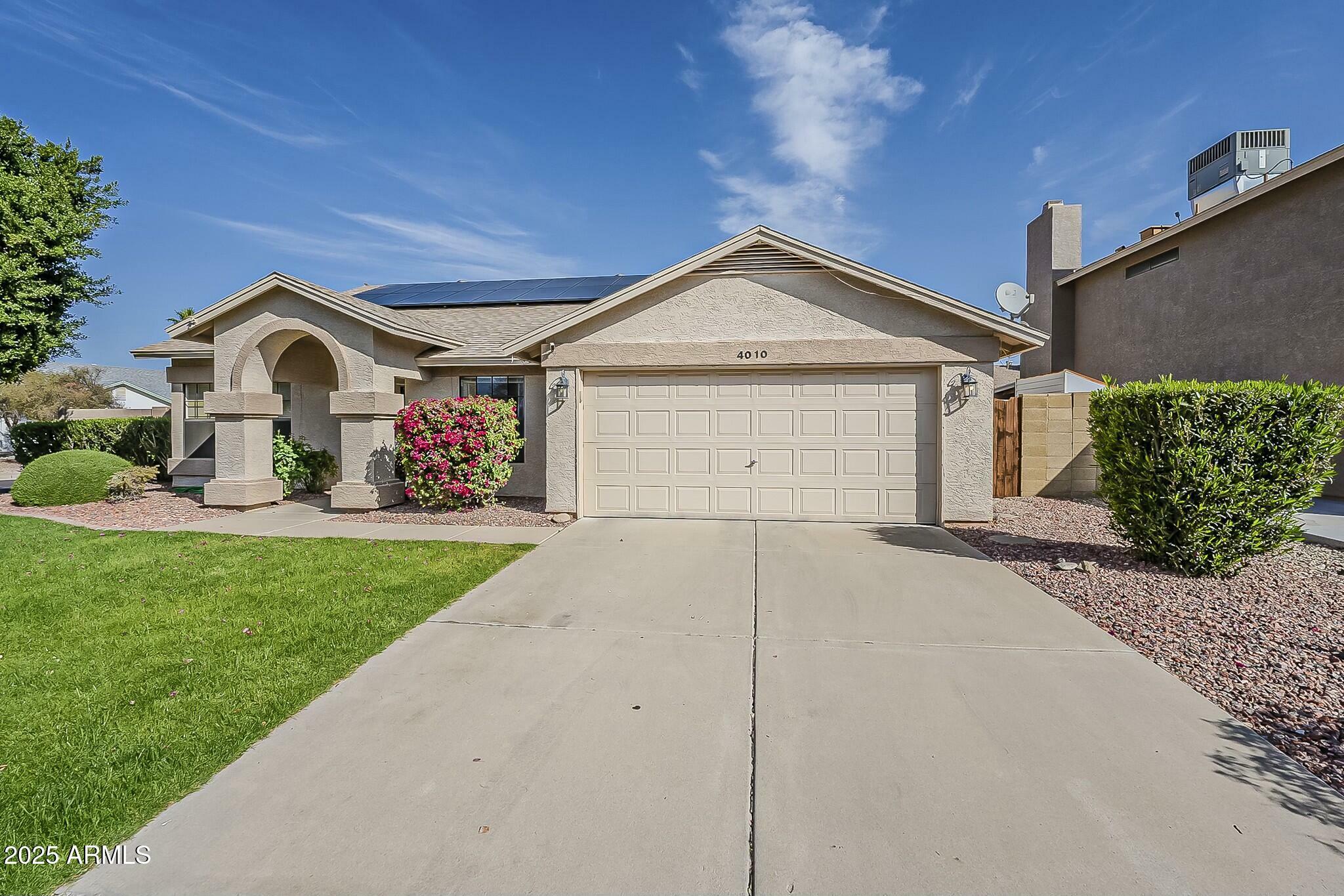 Property Photo: 4010 W Mariposa Grande -- AZ 85310