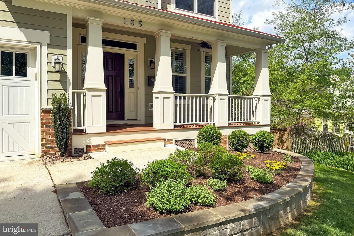 Property Photo: 105 W Marshall Street VA 22046