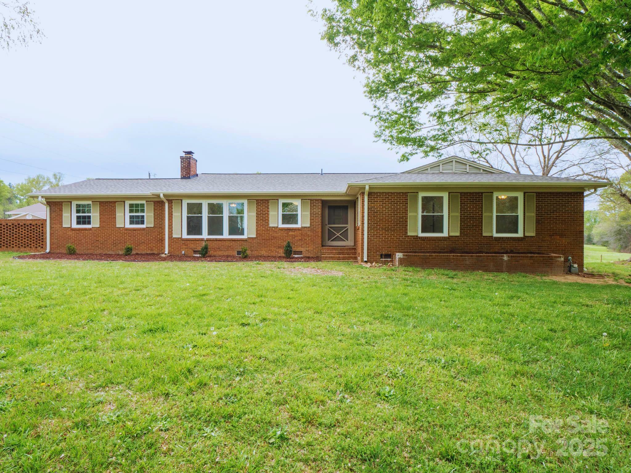 Property Photo: 3452 Flat Creek Road SC 29720