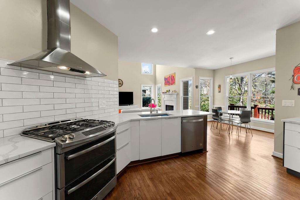 Property Photo:  12350 Broadleaf Lane  GA 30005 
