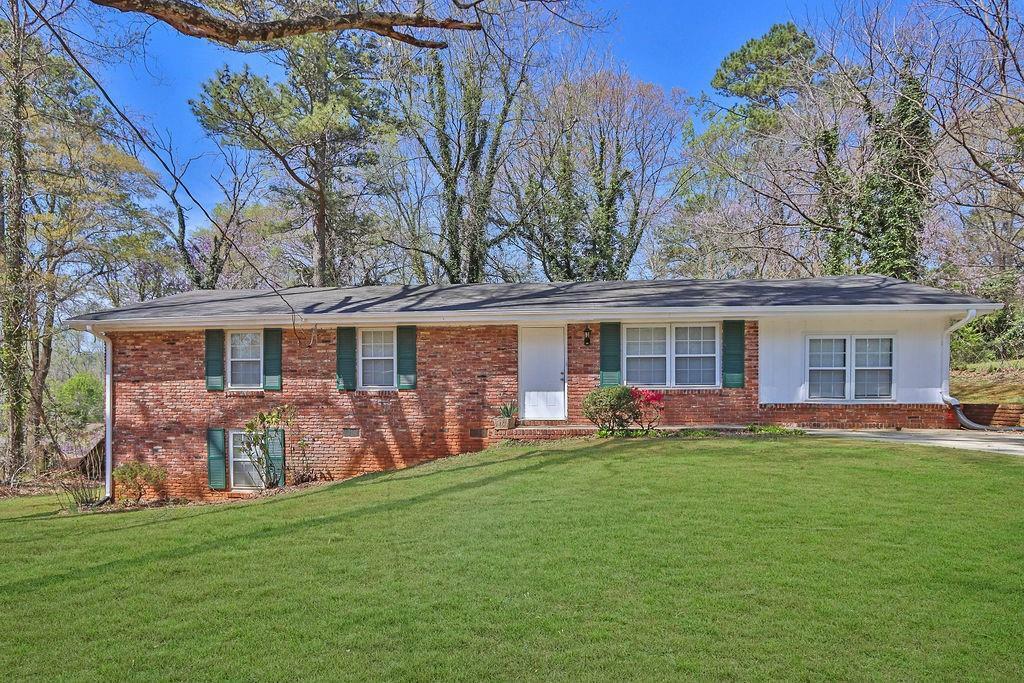 Property Photo: 272 Colchester Drive GA 30088
