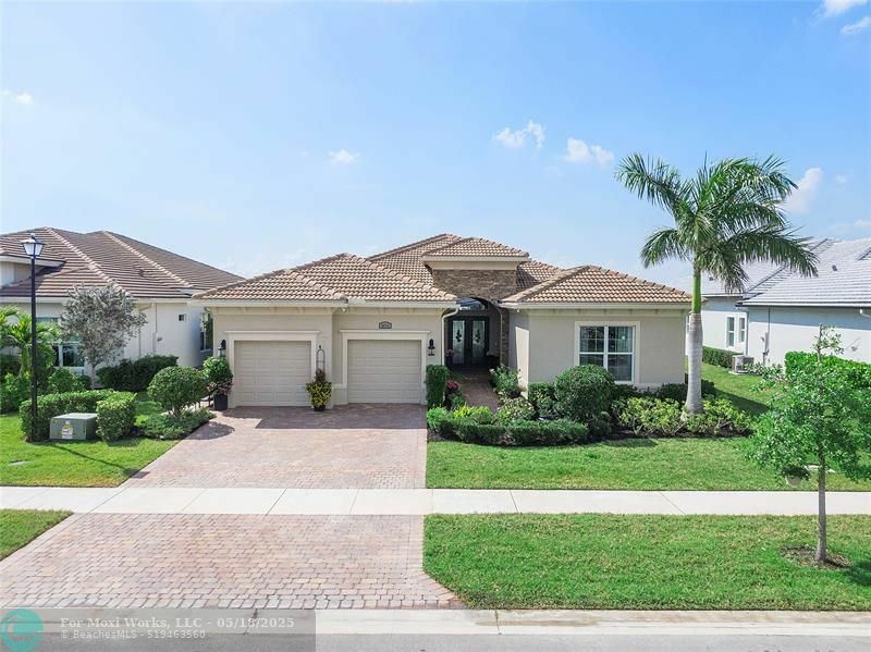 Property Photo: 8674 SW Flutto Way FL 34987