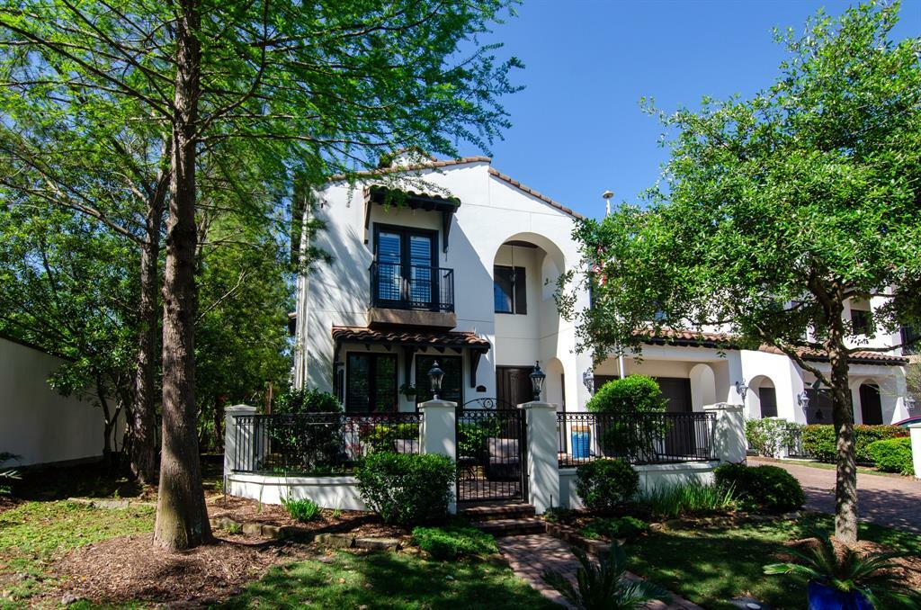 Property Photo: 3 Grand Vista Place TX 77380