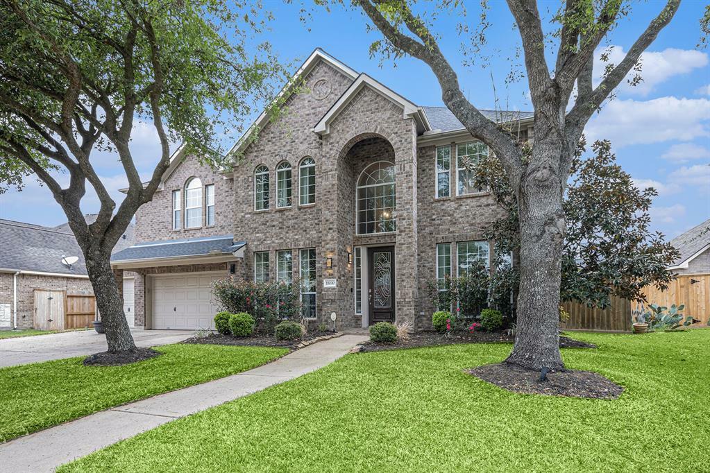 Property Photo: 15810 Sandisfield Lane TX 77084