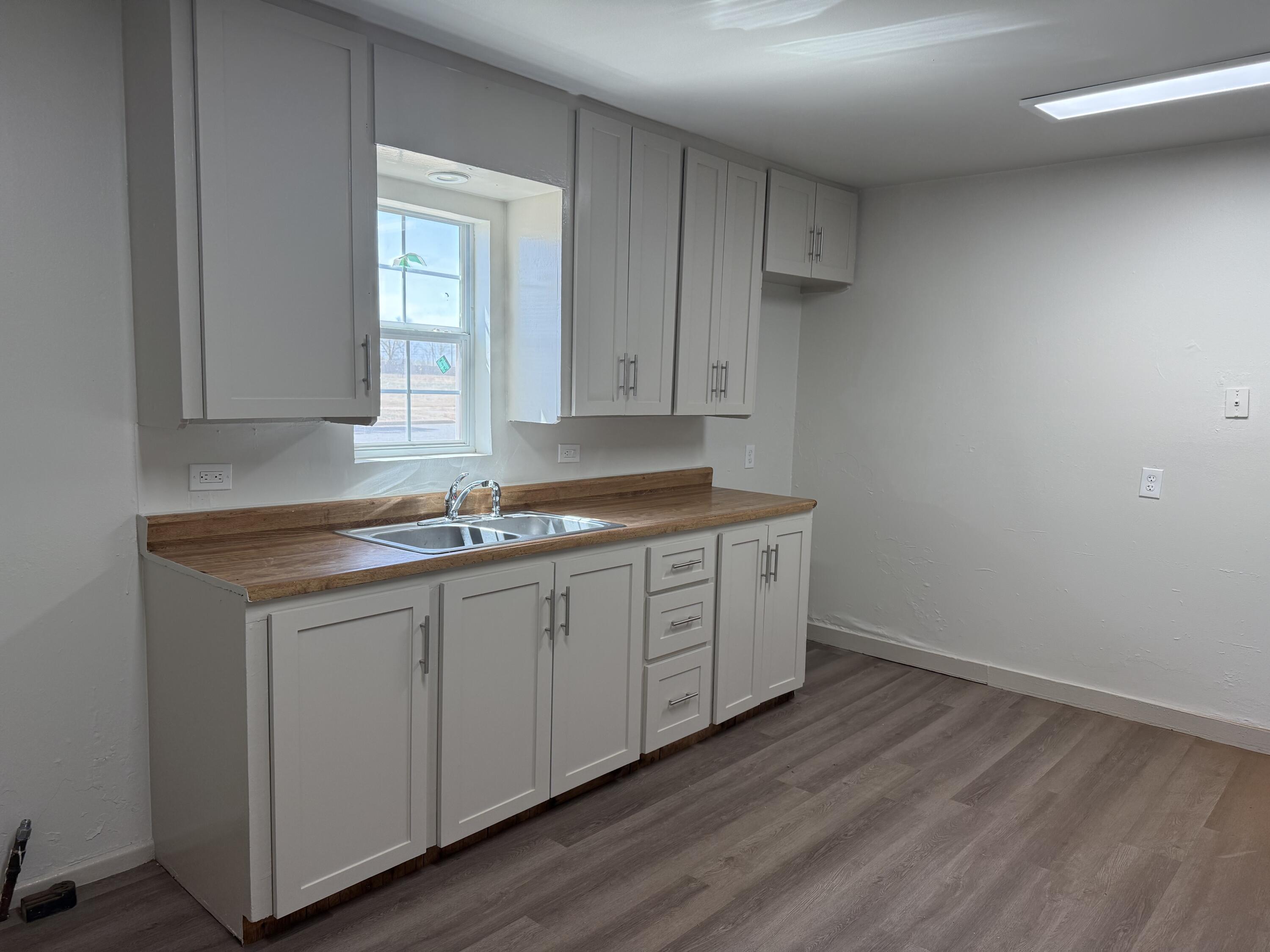 Property Photo: 1313 W 3rd Street TX 79339