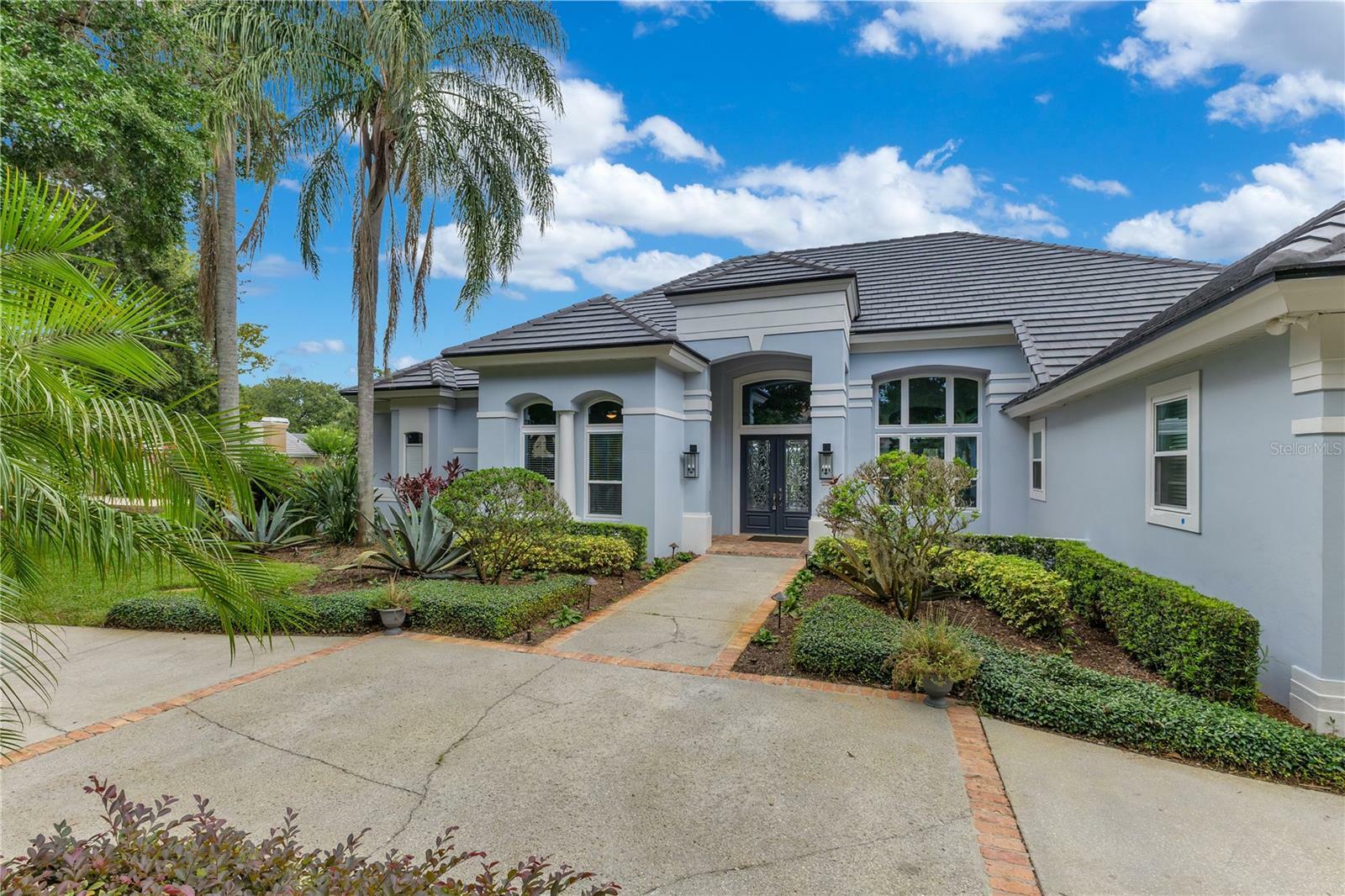 Property Photo: 13112 Luntz Point Lane FL 34786