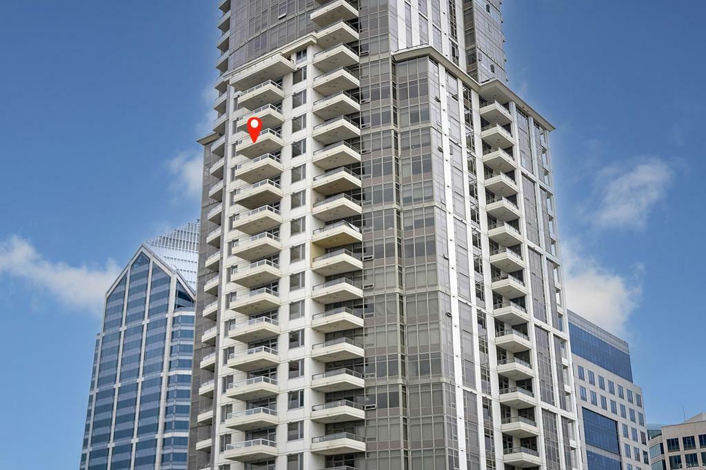 Property Photo: 700 W E Street 2802 CA 92101