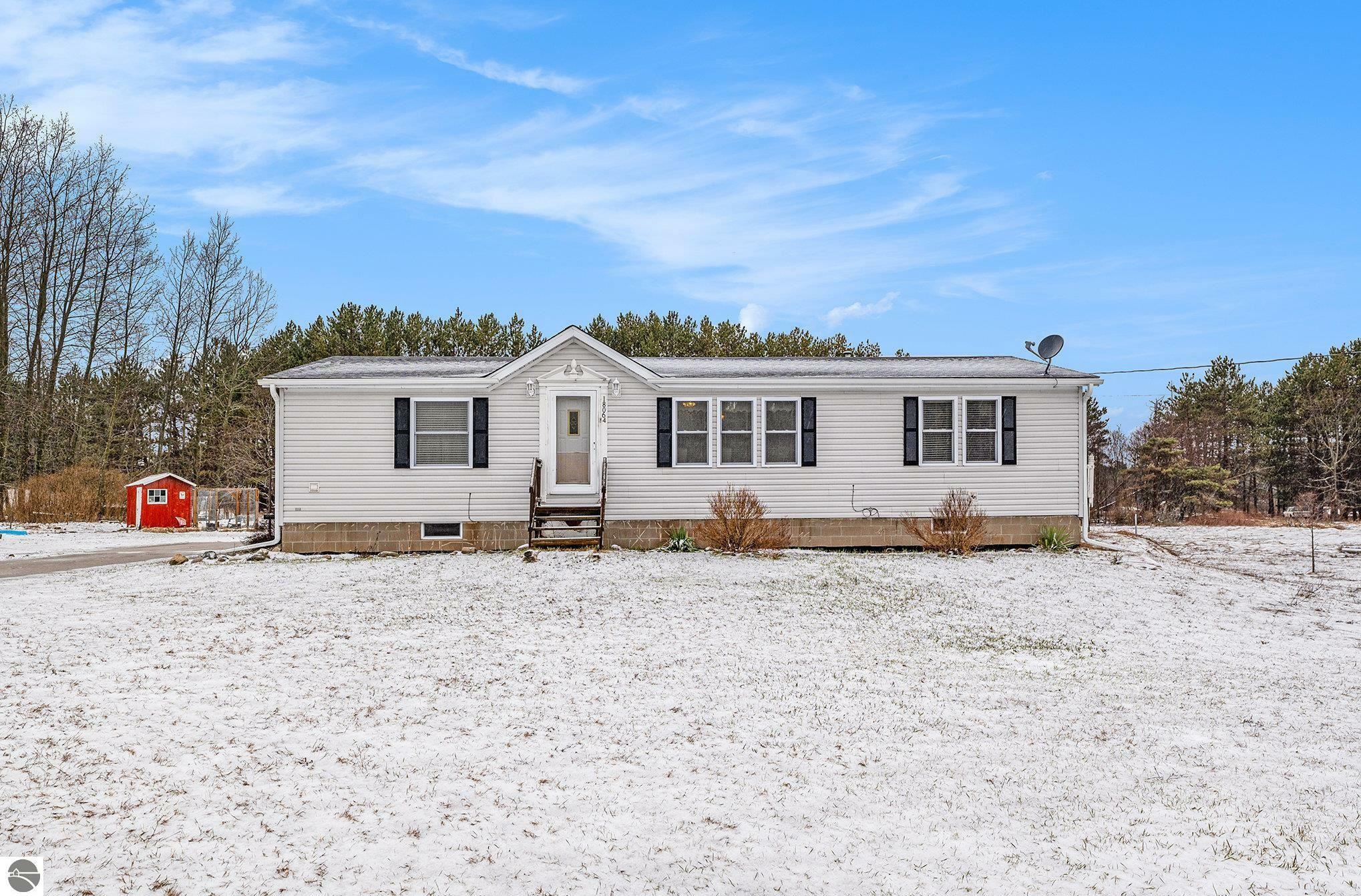 18064 Karlin Road  Thompsonville MI 49063 photo