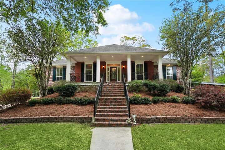 Property Photo: 740 Double J Road LA 70433