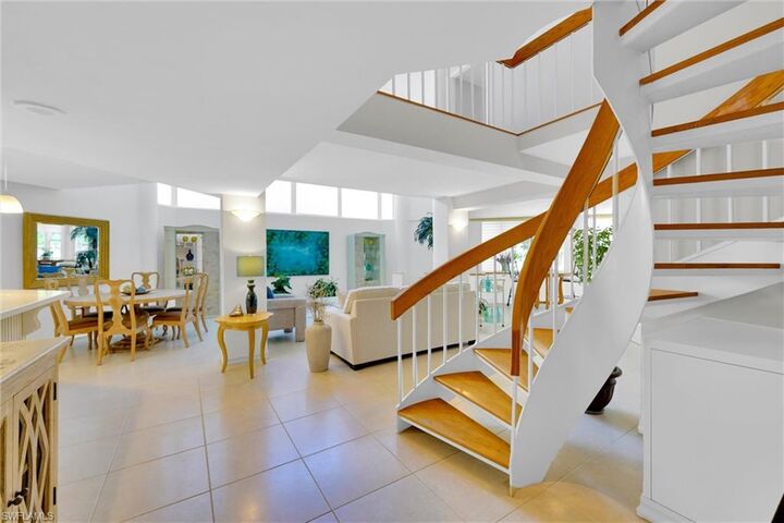 Property Photo: 4041 Gulf Shore Blvd N 108 FL 34103