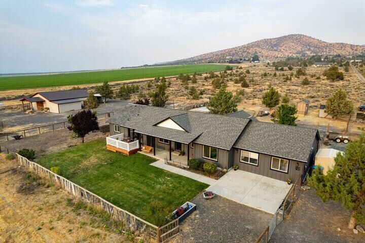 Property Photo:  13302 SW Shumway Road  OR 97753 