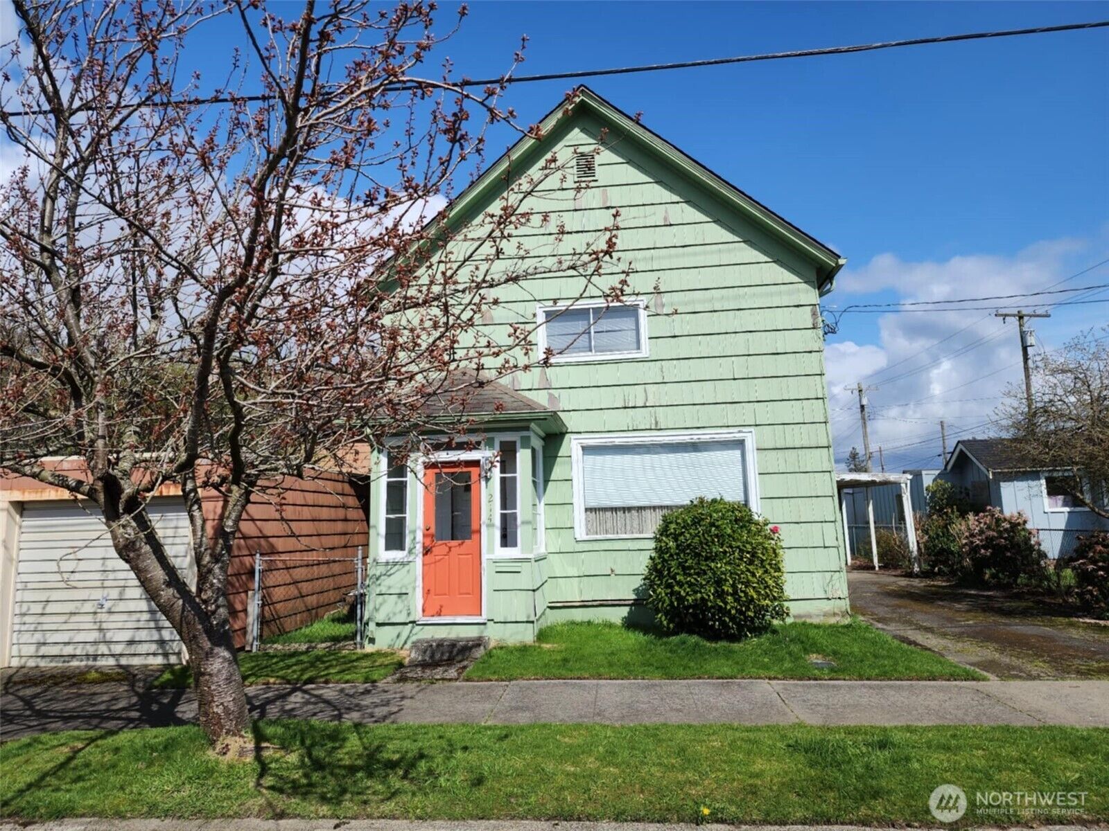 Property Photo:  214 N Washington Street  WA 98520 