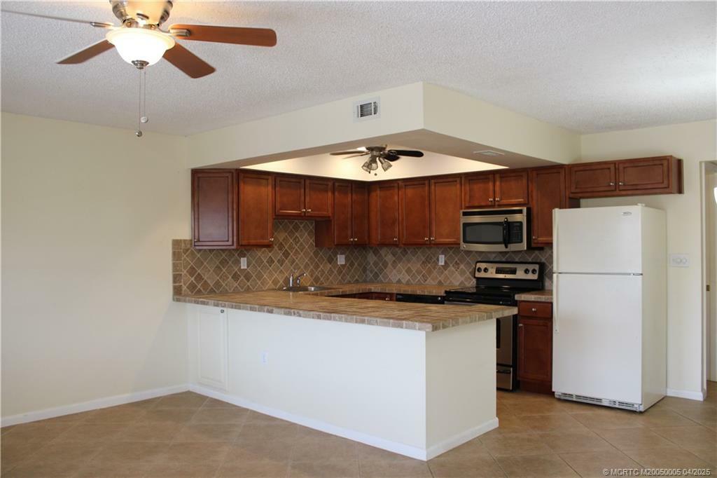 Property Photo: 2600 S Kanner Highway D10 FL 34994