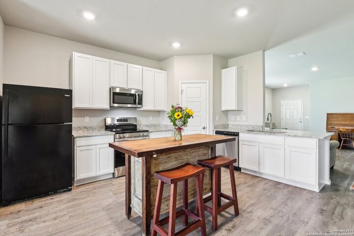 Property Photo: 3605 McCrae Crossing TX 78264